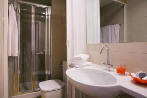 Aspasios Las Ramblas Apartments Barcelona Exterior photo